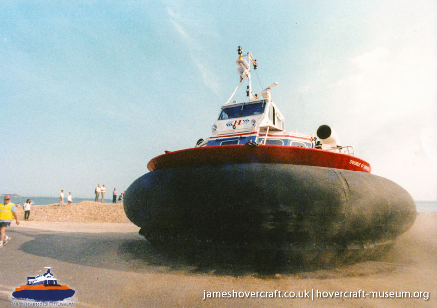 AP1-88 hovercraft promotional day by BHC -  (credit: The <a href='http://www.hovercraft-museum.org/' target='_blank'>Hovercraft Museum Trust</a>).